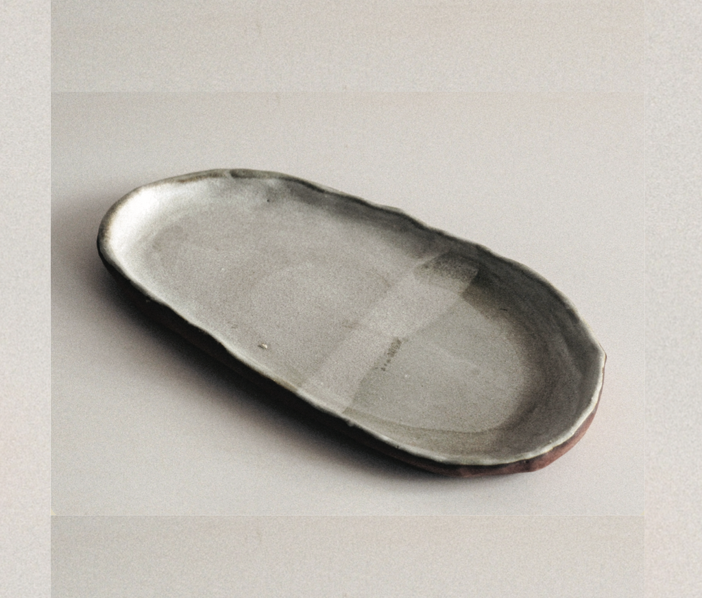 Perle Oval Large 12" Serving Platter